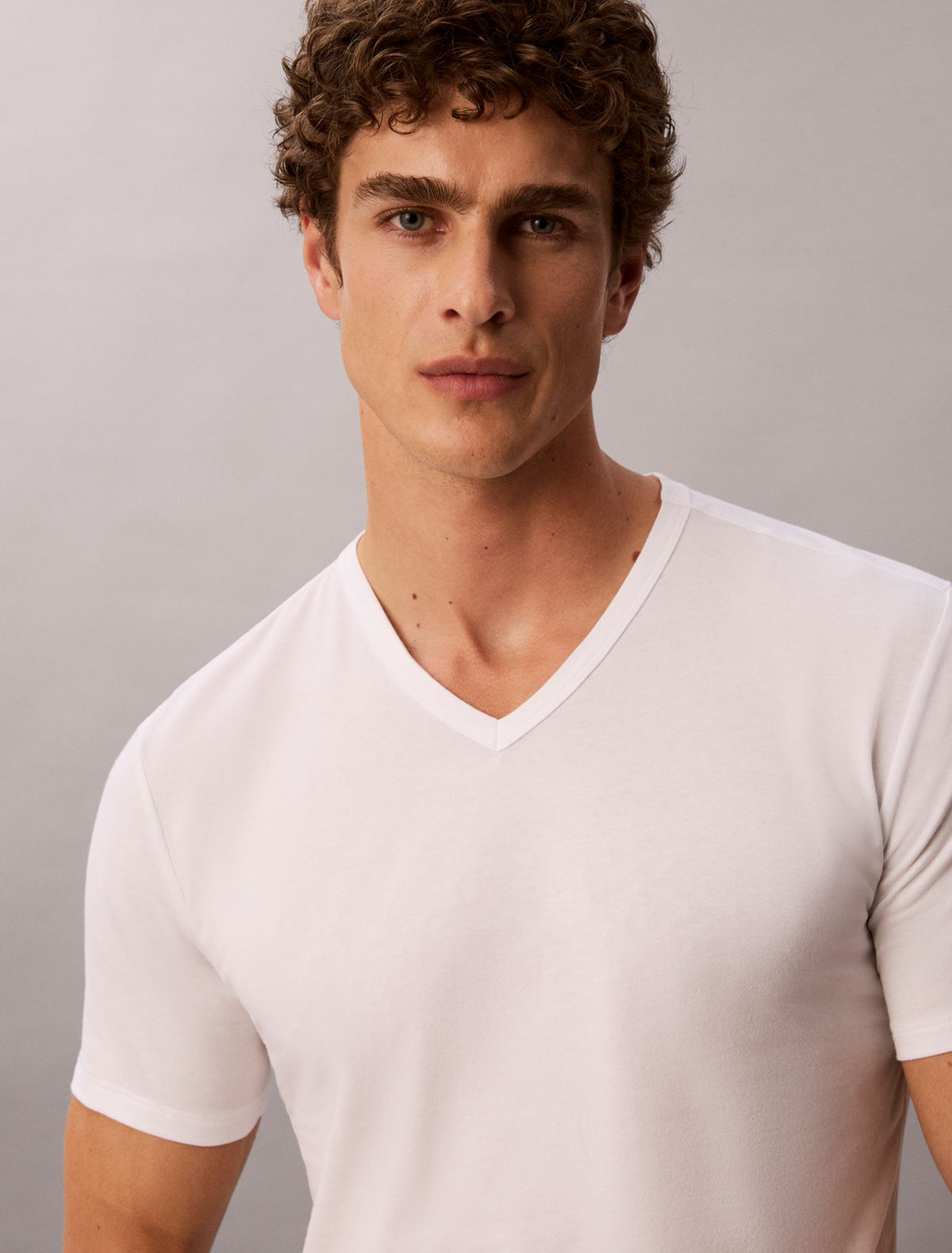 Cotton Stretch Blend 3-Pack Slim Fit V-Neck T-Shirt - Calvin Klein Underwear