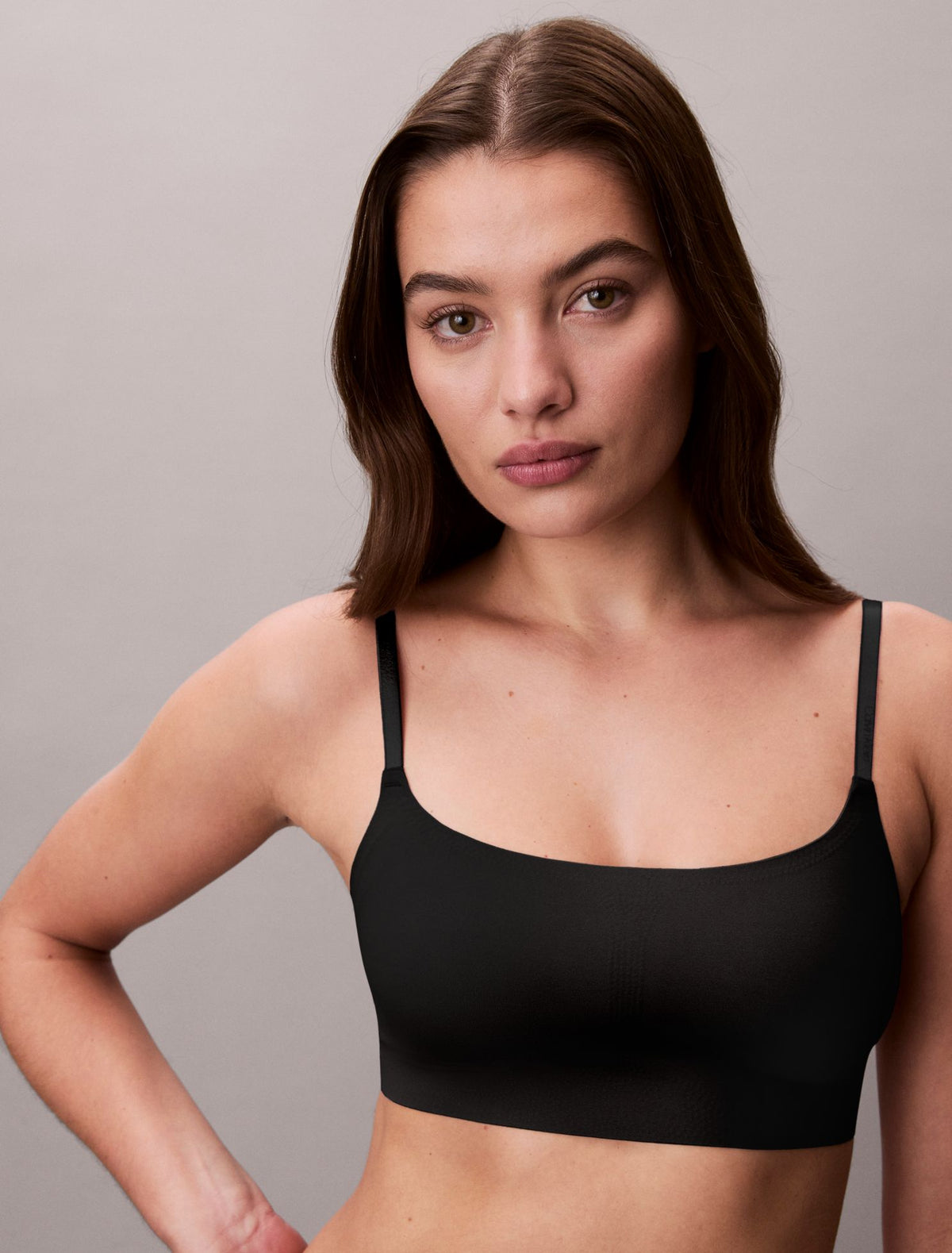 Invisibles Wirefree Lightly Lined Bralette - Calvin Klein Underwear