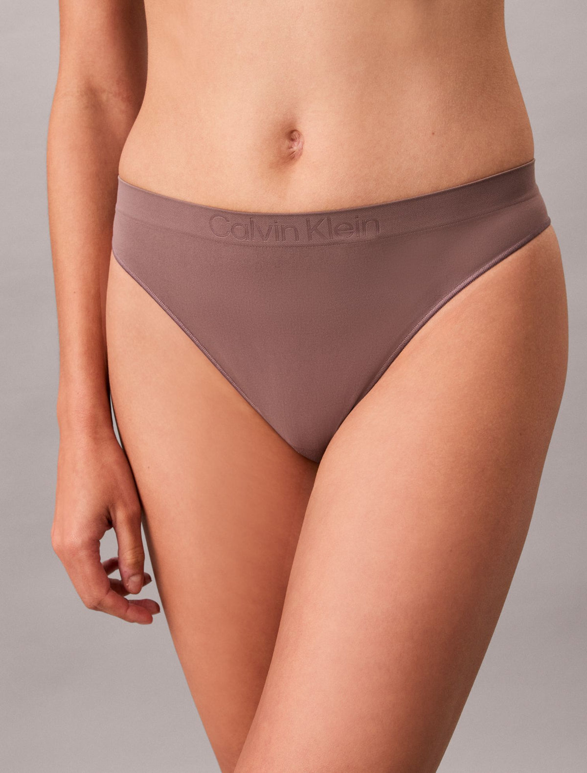 Bonded Flex Seamless 5-Pack Thong - Calvin Klein Underwear