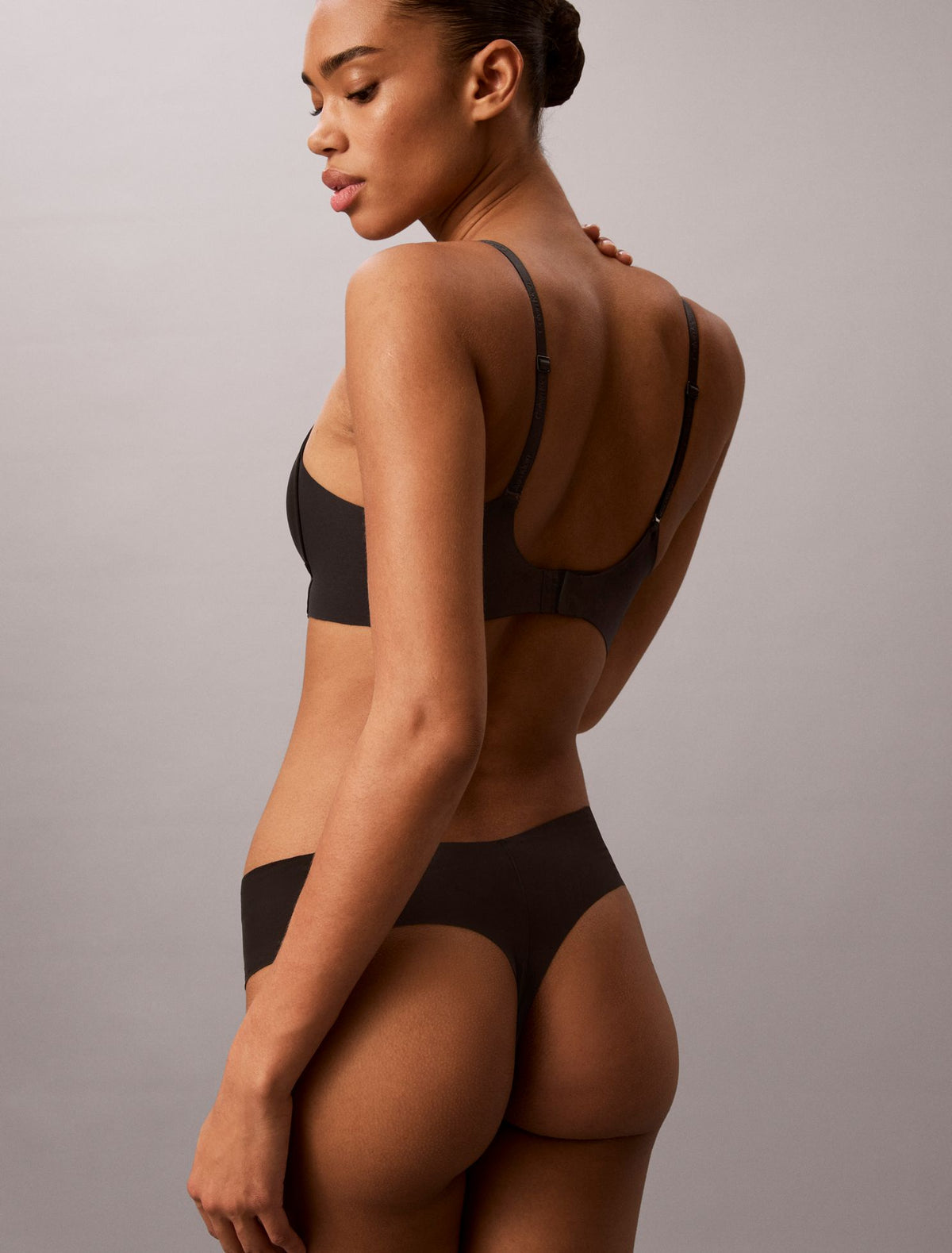 Perfectly Fit Thong - Calvin Klein Underwear