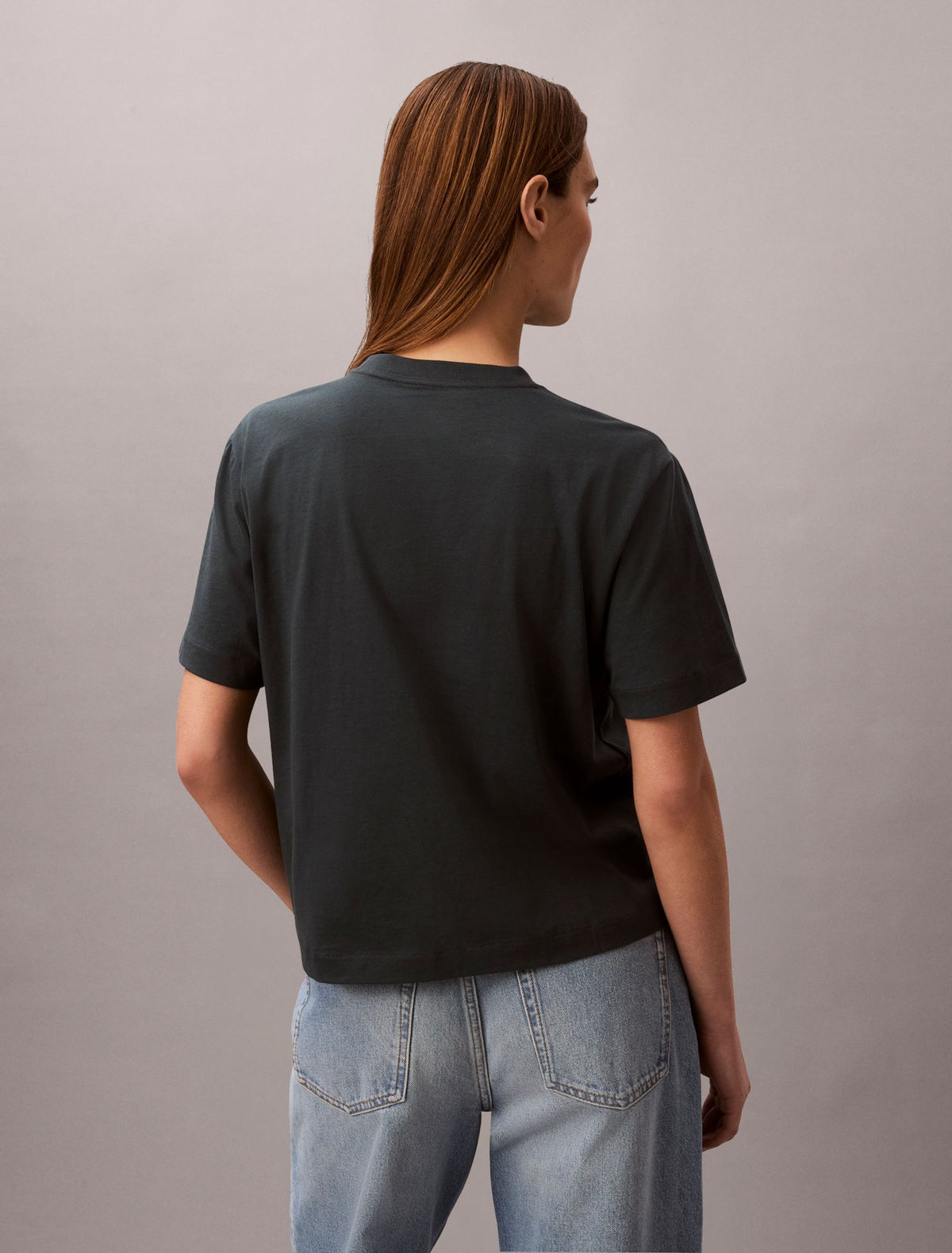 Script Logo Graphic Boxy T-Shirt - Calvin Klein Women