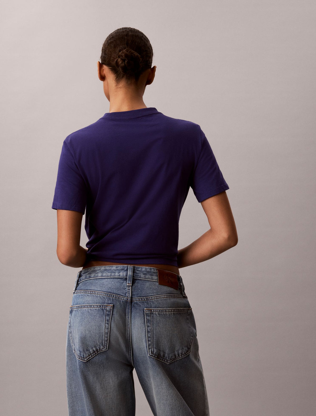 Heart Logo Classic T-Shirt - Calvin Klein Women