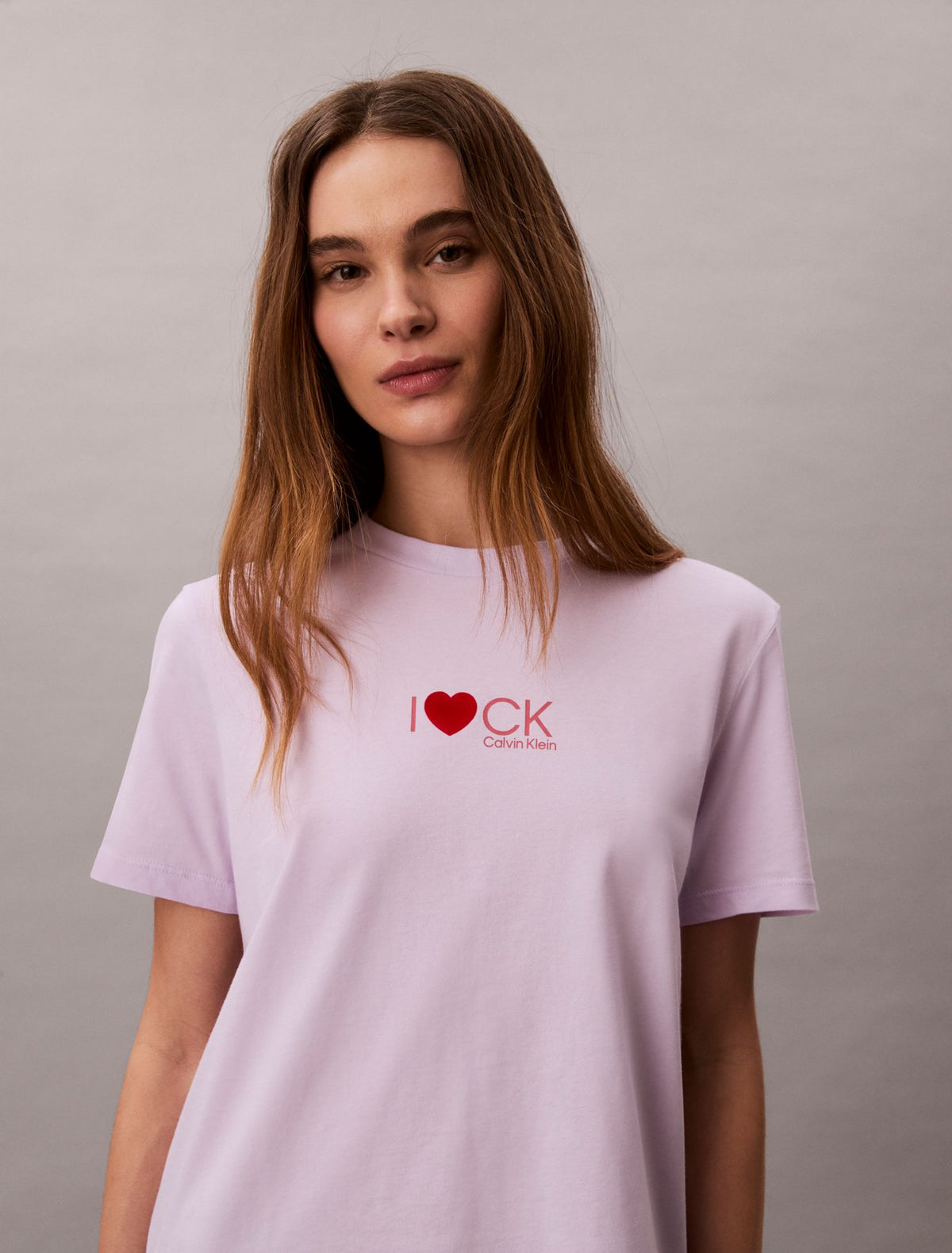 Heart Logo Classic T-Shirt - Calvin Klein Women