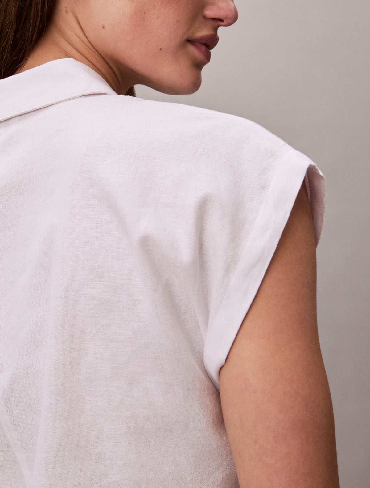 Linen Blend Short Sleeve Top - Calvin Klein Women