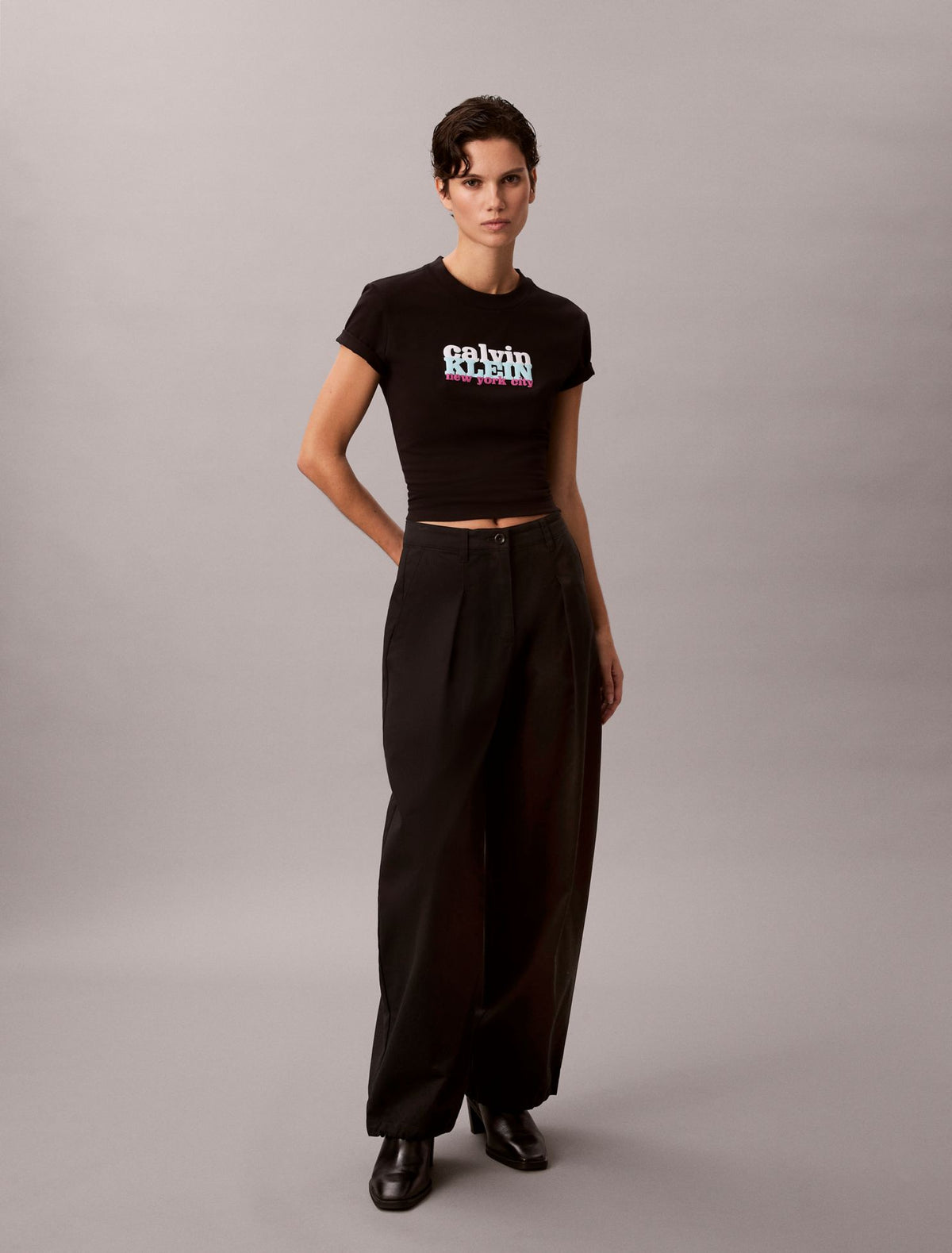 Contrast Logo Graphic Slim T-Shirt - Calvin Klein Women