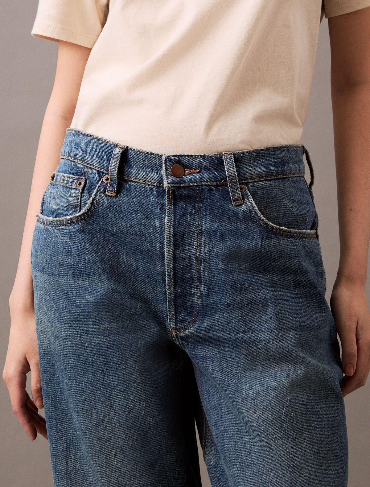 90s Loose Fit Jeans - Calvin Klein Women