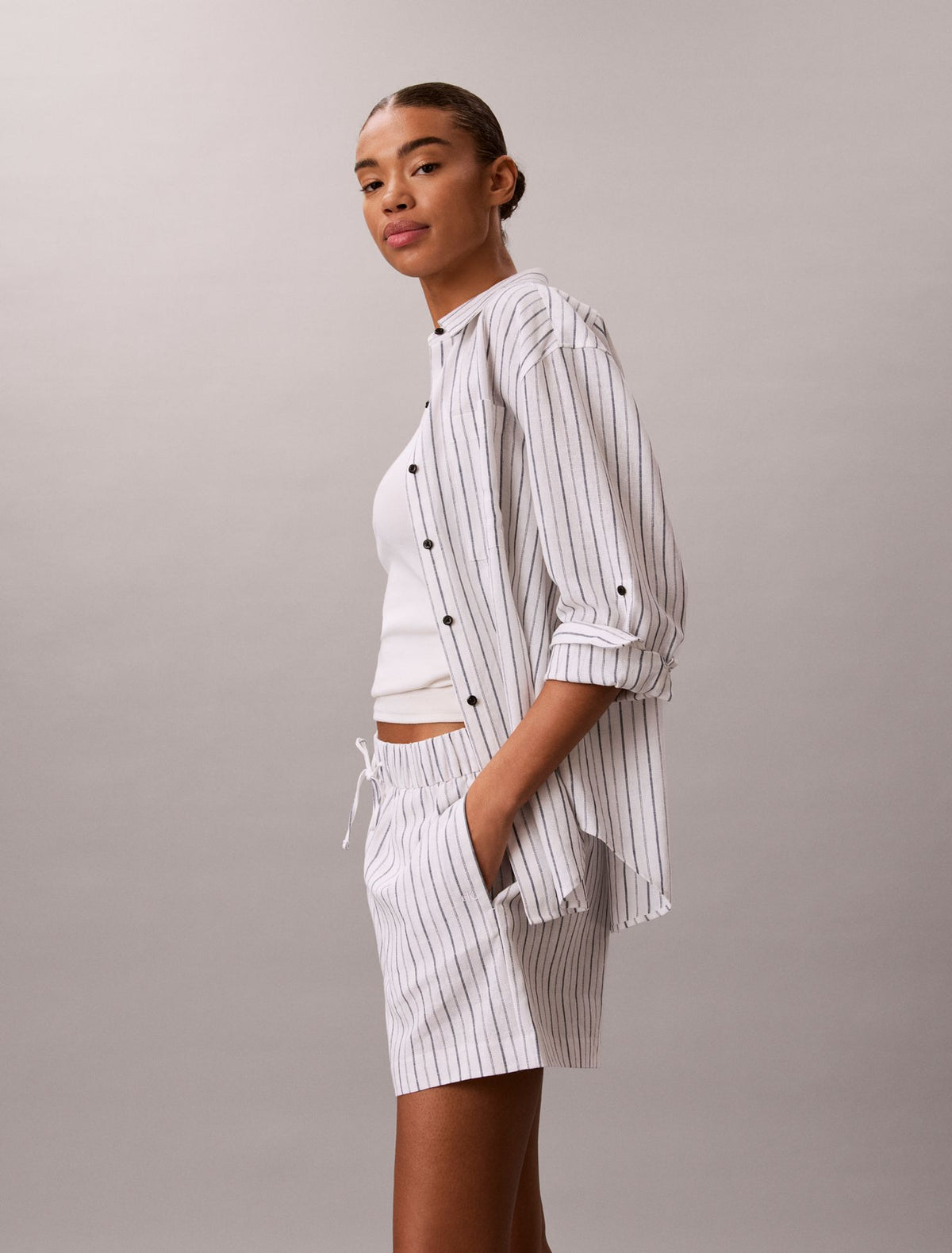 Linen Cotton Pull-On Shorts - Calvin Klein Women
